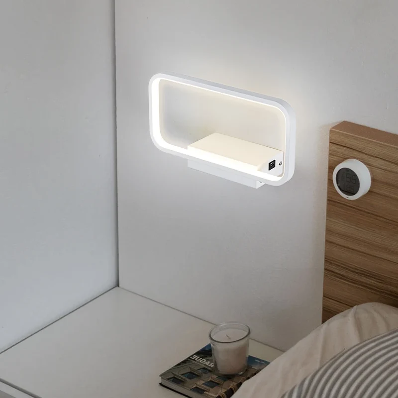 Etagere lumineuse led murale avec plateau chargeur telephone