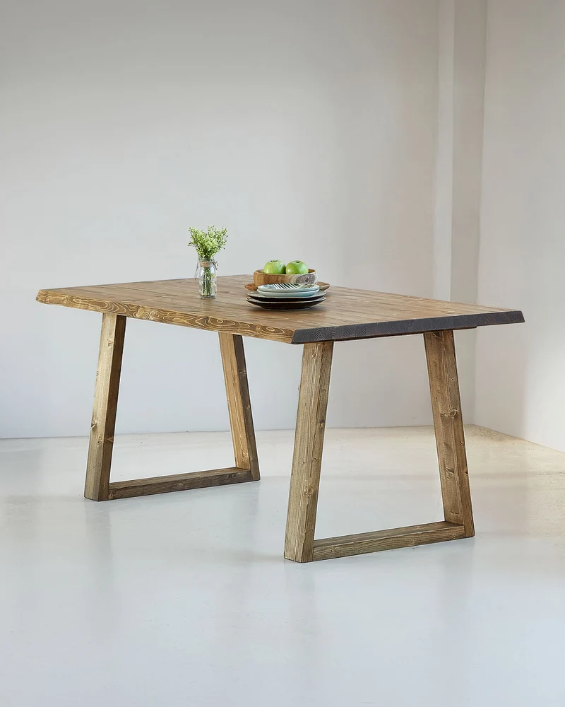 Mesa de comedor Aura