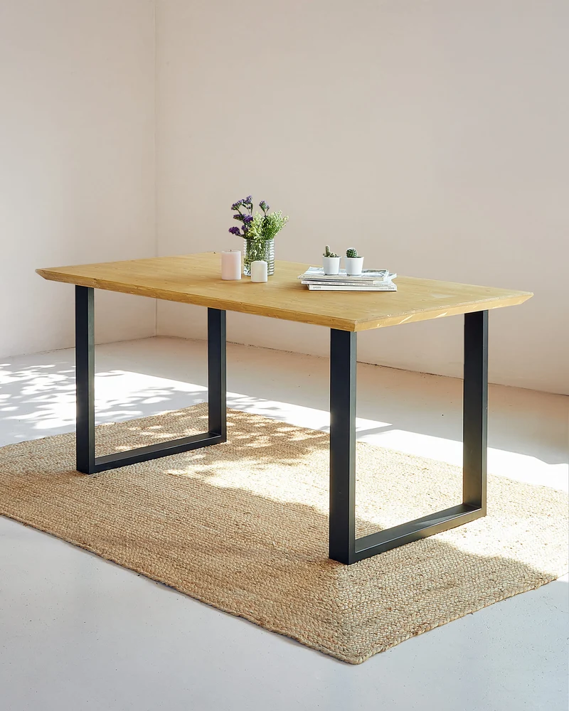 Mesa de comedor Serena