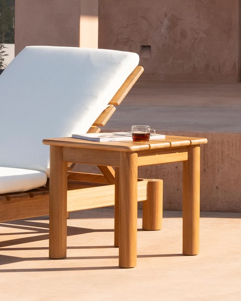 Mesa auxiliar exterior Raggio