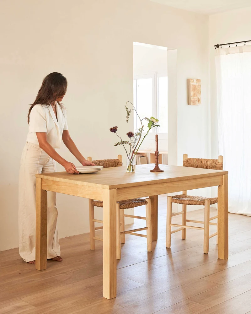 Mesa de comedor Noley