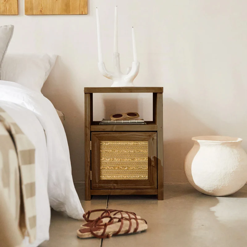 Mesita de noche con puerta Kerlin