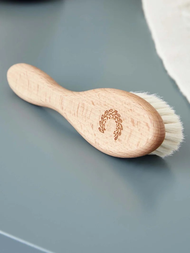 Brosse et peigne bébé en bois