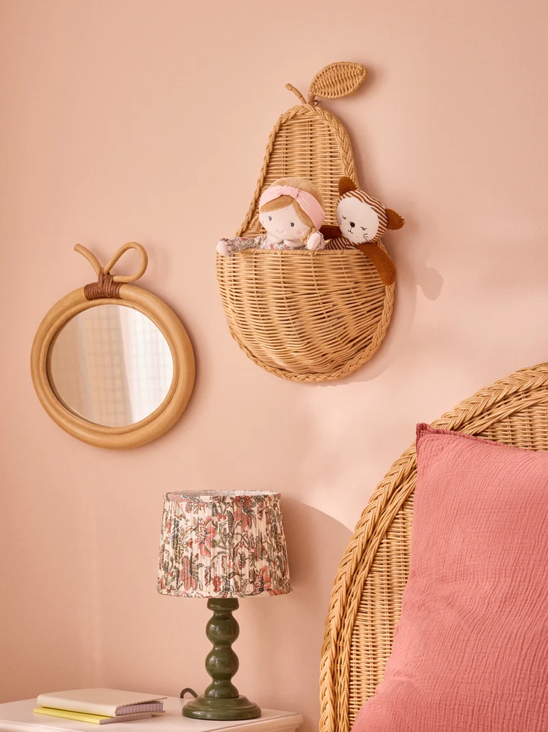 Panier en rotin forme poire