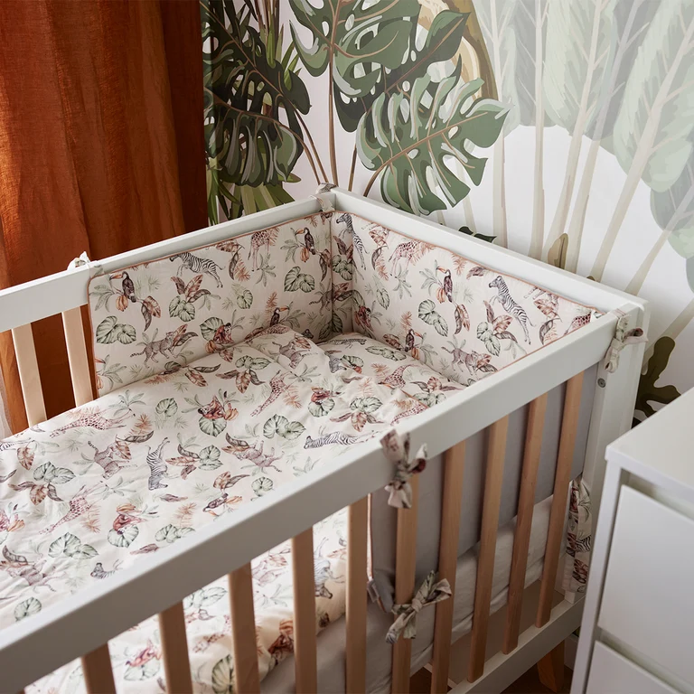 Lit évolutif 60x120 et commode 3 tiroirs Pinio Swing - Blanc et bois