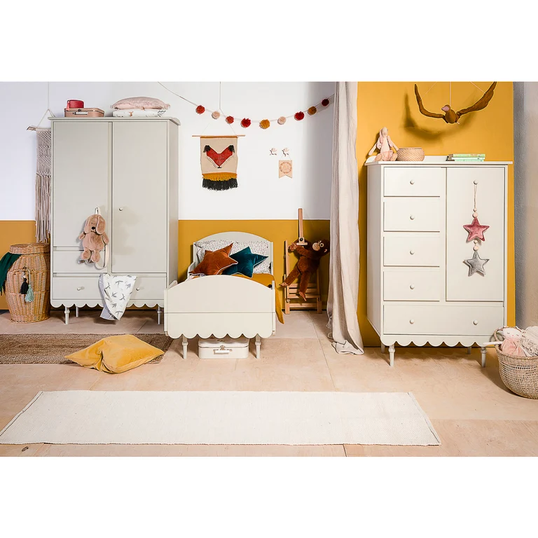 Commode 5 tiroirs 1 porte Wood Luck Babushka Olive