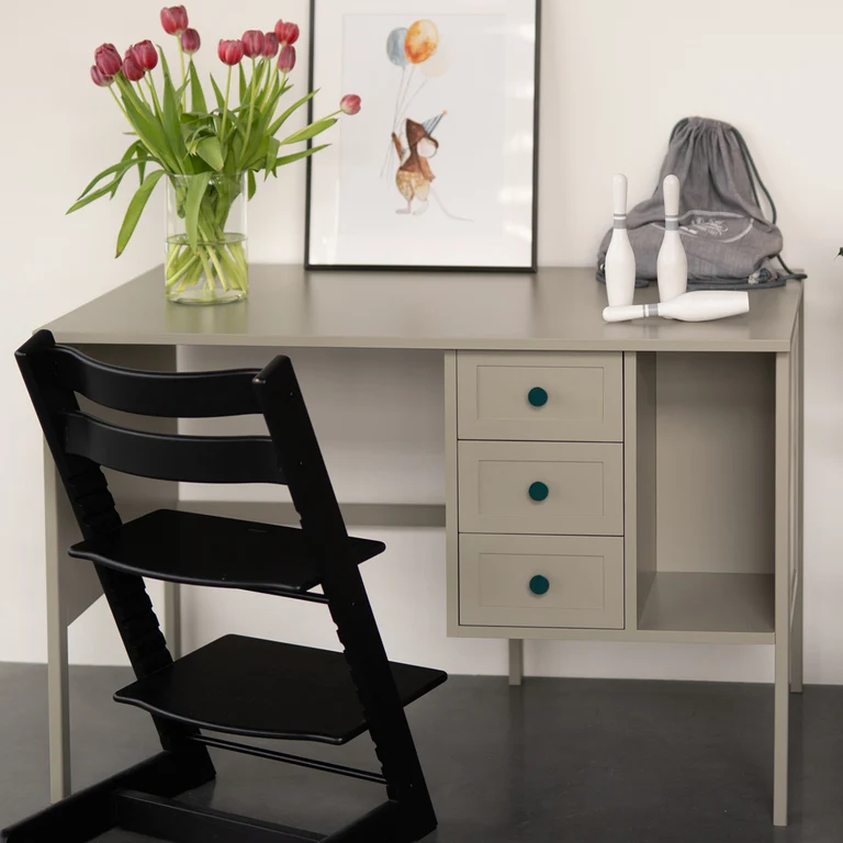Bureau 3 tiroirs Wood Luck Gabriel - Vert Eucalyptus