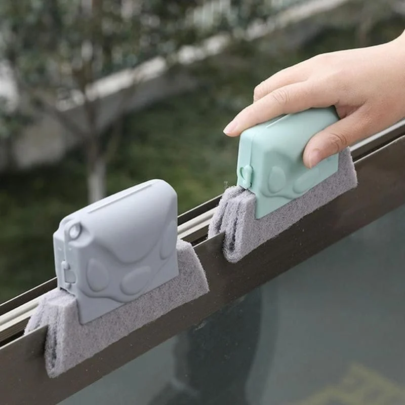 Brosse pour rails de fenêtres et recoins