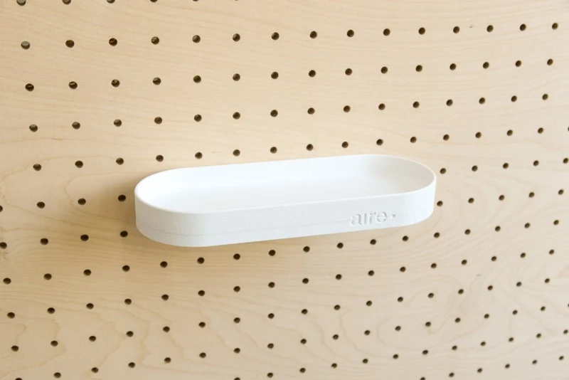 Étagère avec rebords pour pegboard – tablette murale de rangement