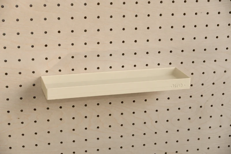 Étagère avec rebords pour pegboard – tablette murale de rangement