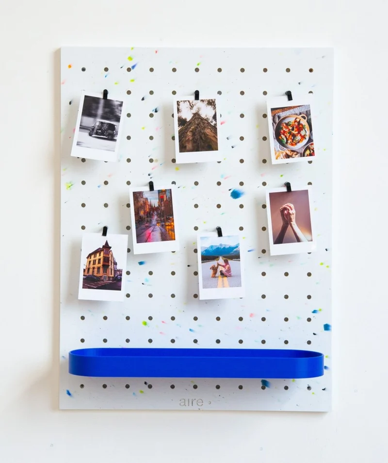 Pegboard Polygood recyclé + accessoires – kit panneau perforé mural écologique