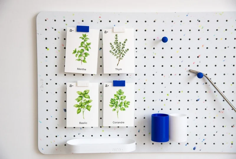 Pegboard Polygood plastique 100% recyclé – panneau perforé mural écologique