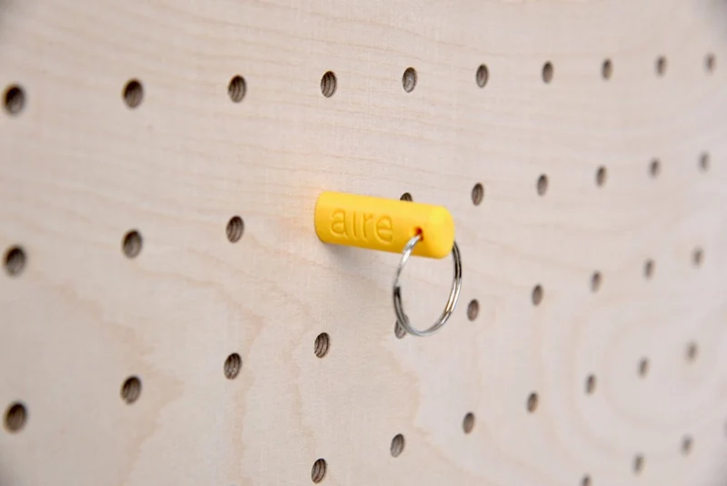 Porte-clés à anneau pour pegboard – crochet à clés mural panneau perforé