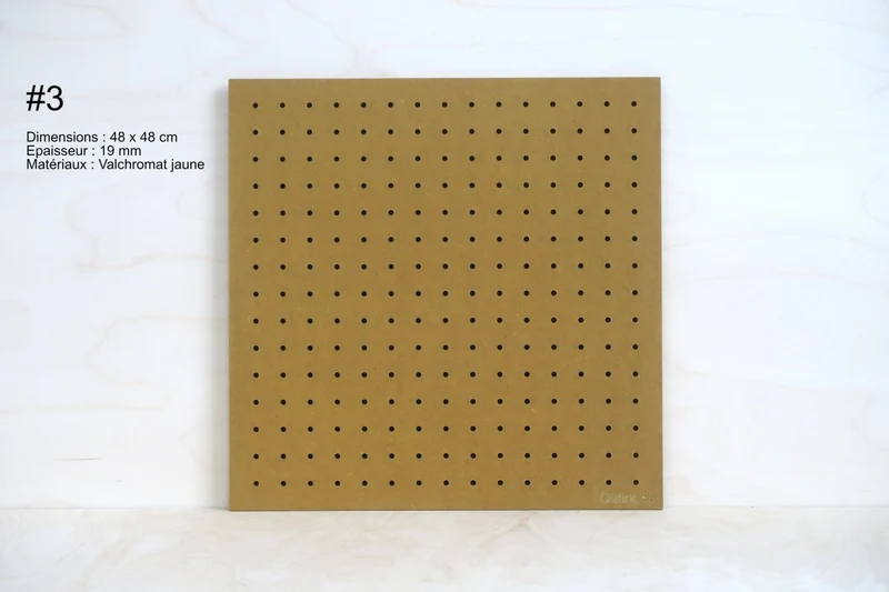 Pegboard en bois – panneau perforé mural (fin de série)