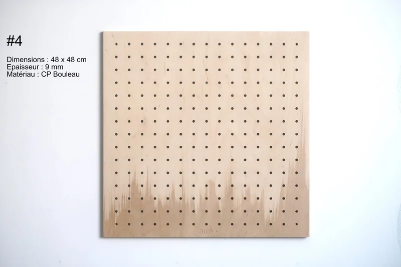 Pegboard en bois – panneau perforé mural (fin de série)