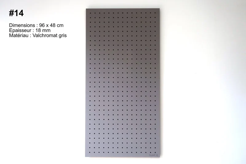 Pegboard en bois – panneau perforé mural (fin de série)