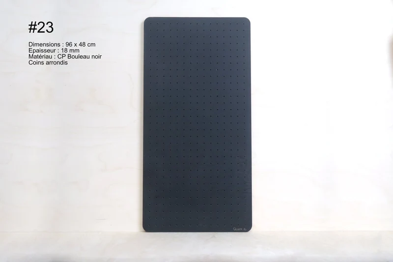 Pegboard en bois – panneau perforé mural (fin de série)