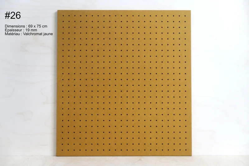 Pegboard en bois – panneau perforé mural (fin de série)