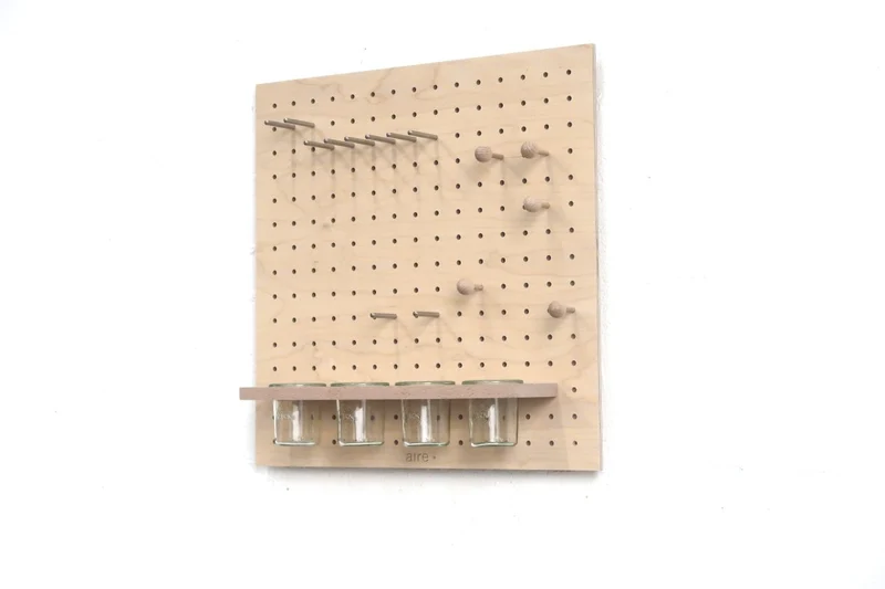 Pegboard cadeau de Noël Bricoleur – panneau perforé mural + accessoires atelier