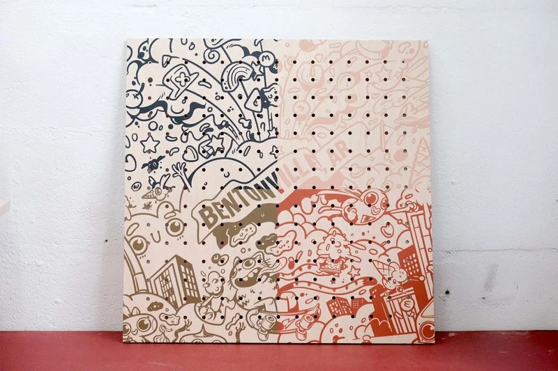 Impression UV personnalisée - Personnalisez votre pegboard