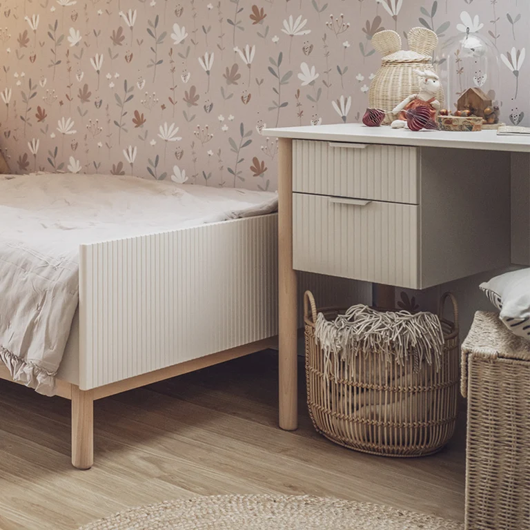 Bureau 4 tiroirs Pinio Miloo Champagne