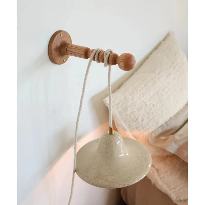 PATÈRE EN BOIS