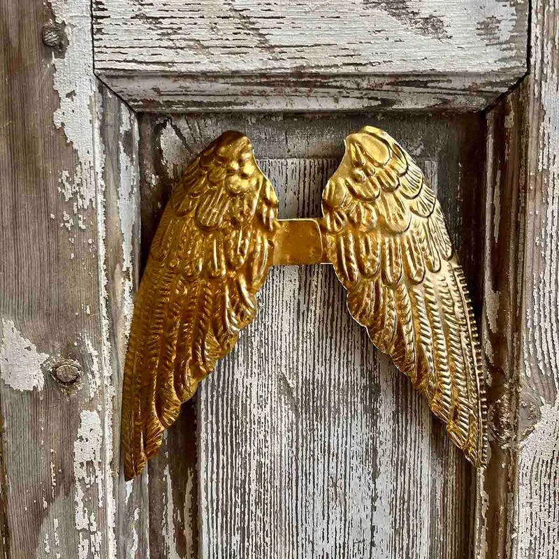 AILES