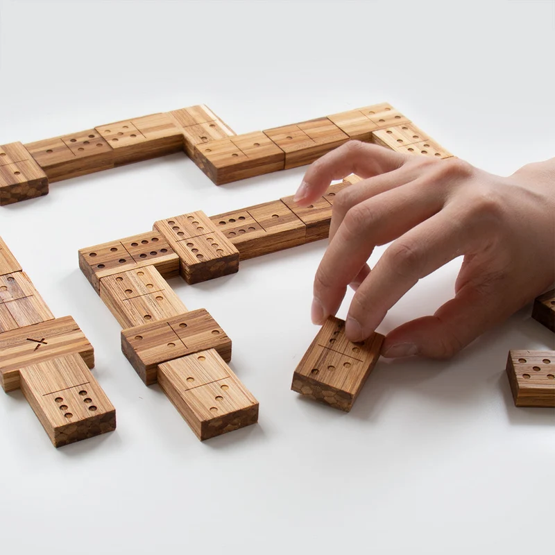 Domino Stones for Partners