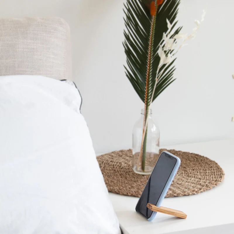Pocket Stand