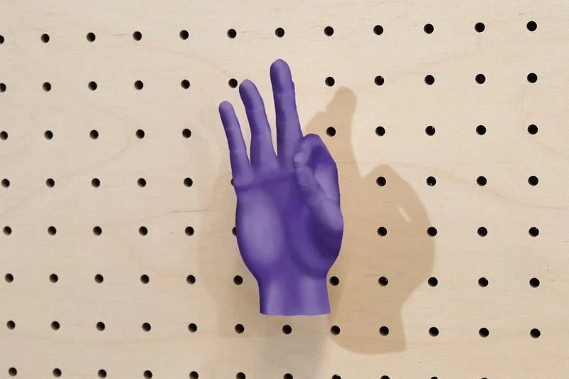 Patère main déco en impression 3D – crochet mural design pour pegboard