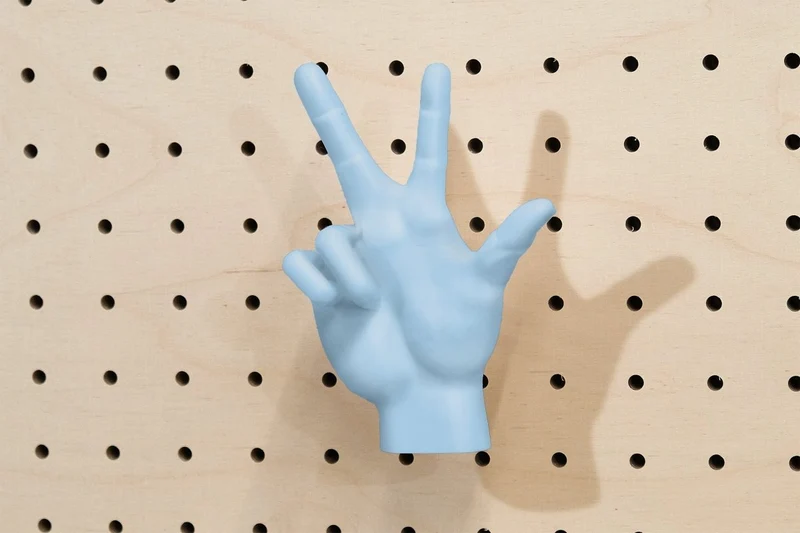 Patère main déco en impression 3D – crochet mural design pour pegboard