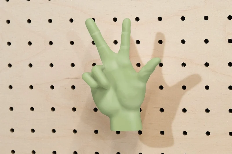 Patère main déco en impression 3D – crochet mural design pour pegboard