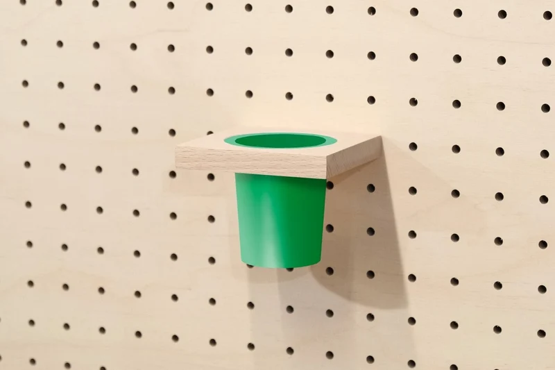 Pot à crayons suspendu pour pegboard – organiseur mural panneau perforé