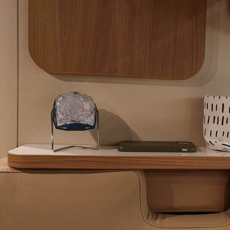 Tablette de rangement pour Adria Twin Fourgon jusqu'à 2018