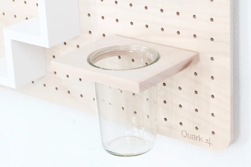 Kit animateur pegboard – panneau perforé mural + accessoires (kit tout-en-un)