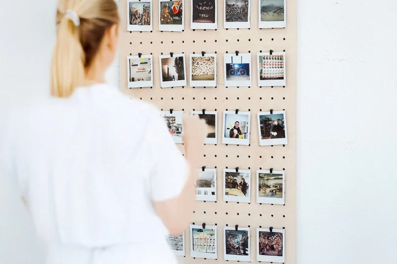 Module Photowall pour pegboard – kit mur photo mural panneau perforé