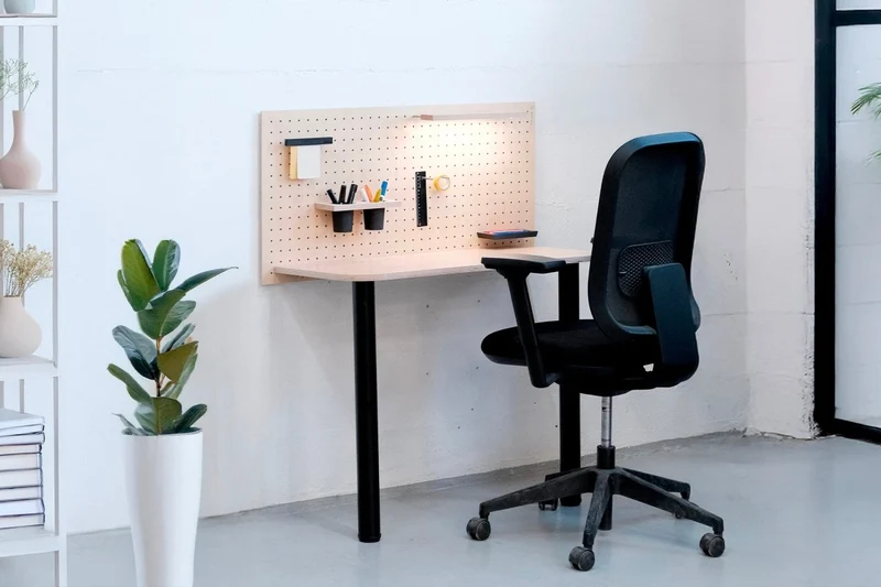 Module Focus pour pegboard – kit d'accessoires de bureau mural
