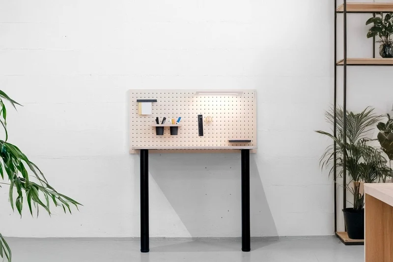 Module Focus pour pegboard – kit d'accessoires de bureau mural