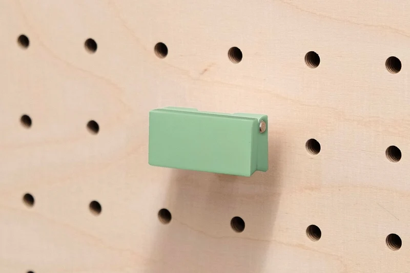 Pince photo magnétique pour pegboard – clip aimanté mural panneau perforé