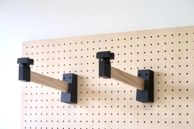 Support vélo mural pour pegboard – porte-vélo panneau perforé