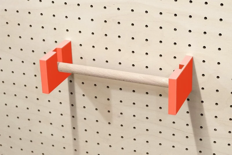 Porte-rouleau essuie-tout mural pour pegboard – panneau perforé cuisine