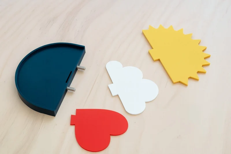 Étagère déco enfant nuage, cœur, soleil pour pegboard – tablette murale