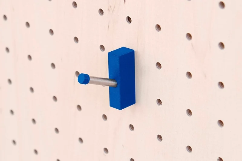 Crochet mural multi-usages pour pegboard – patère panneau perforé