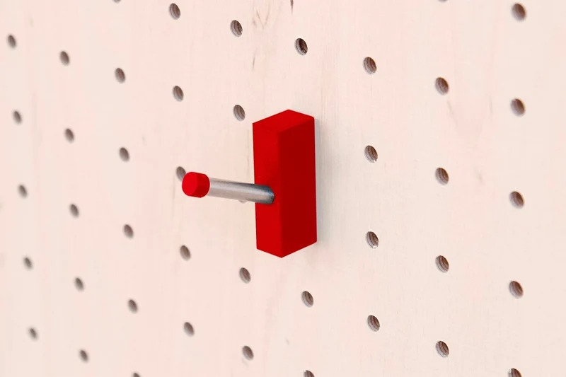 Crochet mural multi-usages pour pegboard – patère panneau perforé