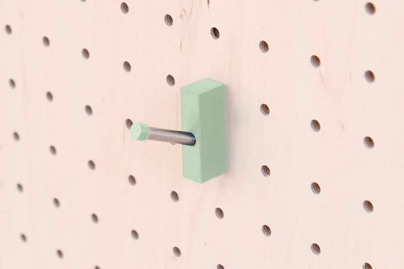 Crochet mural multi-usages pour pegboard – patère panneau perforé