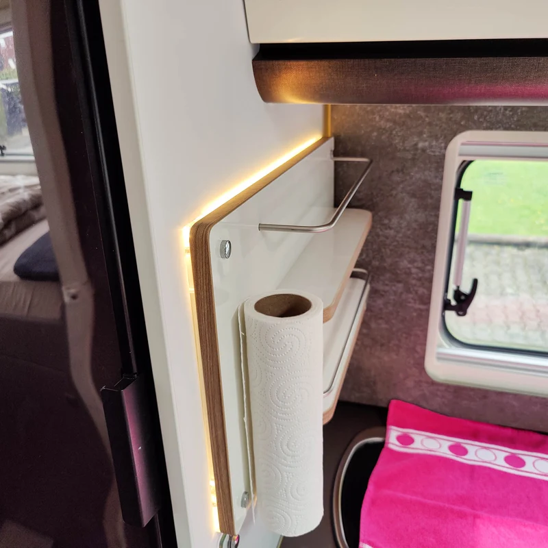 Étagère pour camping-car au lieu de porte-capsule pour Bürstner