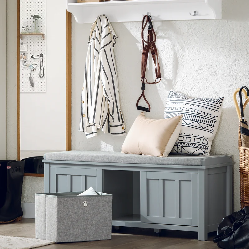 SoBuy FSR173-HG Banc de Rangement à Chaussures, Meuble à Chaussures, Meuble Bas avec 1 Coussin Rembourré, 1 Paniers et 2 Portes