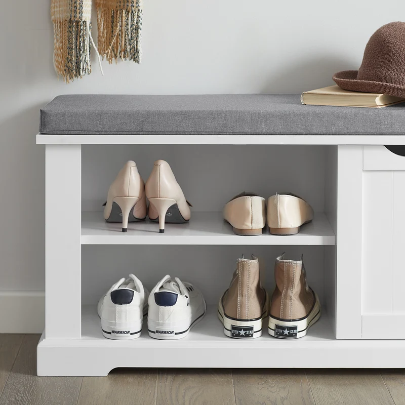 SoBuy FSR84-W Banc à Chaussures avec Coussin Rembourré, 1 Porte et 2 Étagères pour Entrée Couloir – 80x30x45 cm, Blanc