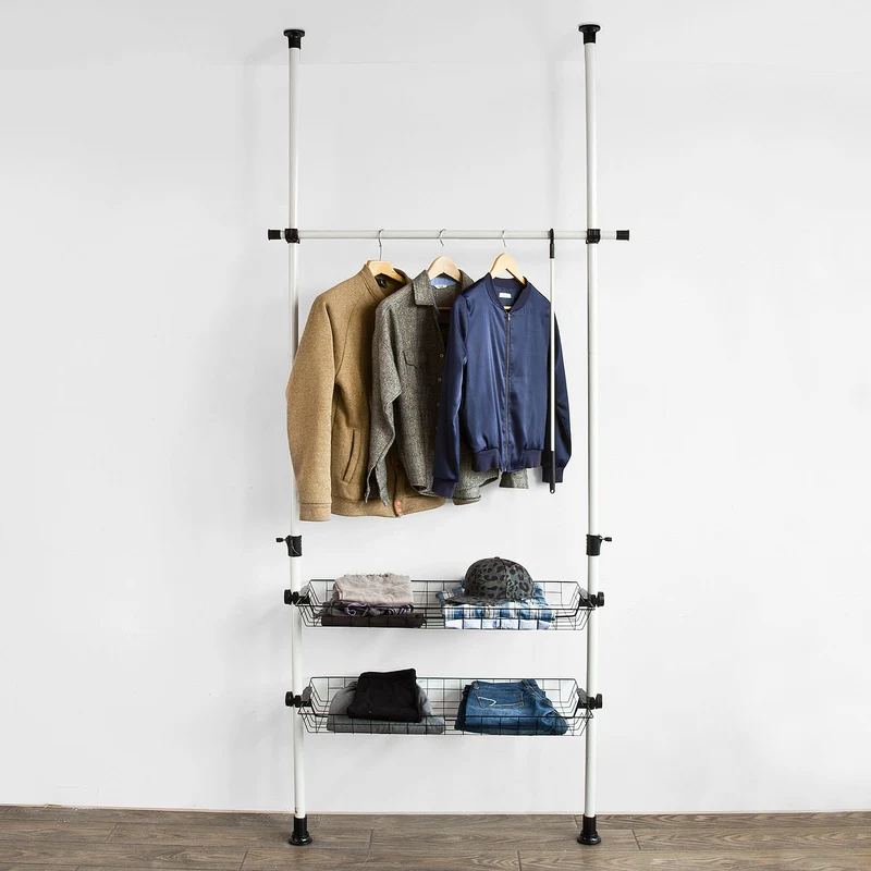 SoBuy FRG107 Télescopique Garde-Robe Portant de vêtement Penderie avec 2 Paniers