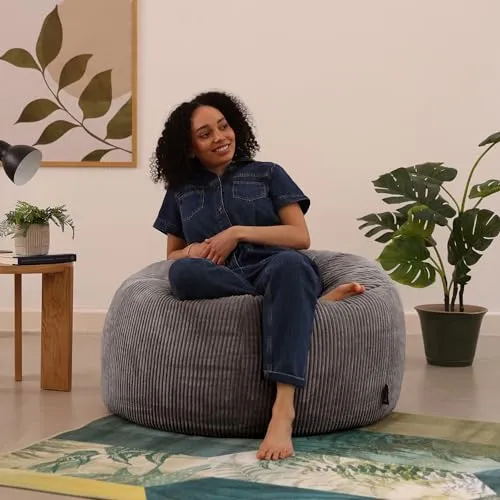 Fauteuil de lecture pouf